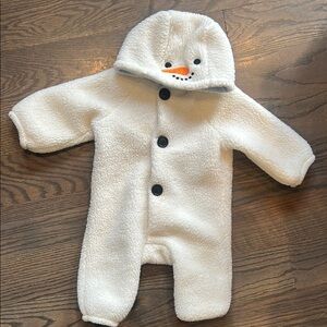 Old Navy White Snowman Footie For Baby, Unisex, 6-12 mo